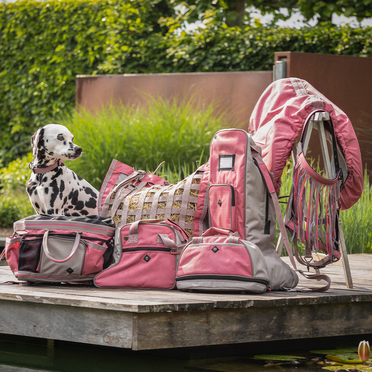 Water Repellent Helmet Bag - Pink