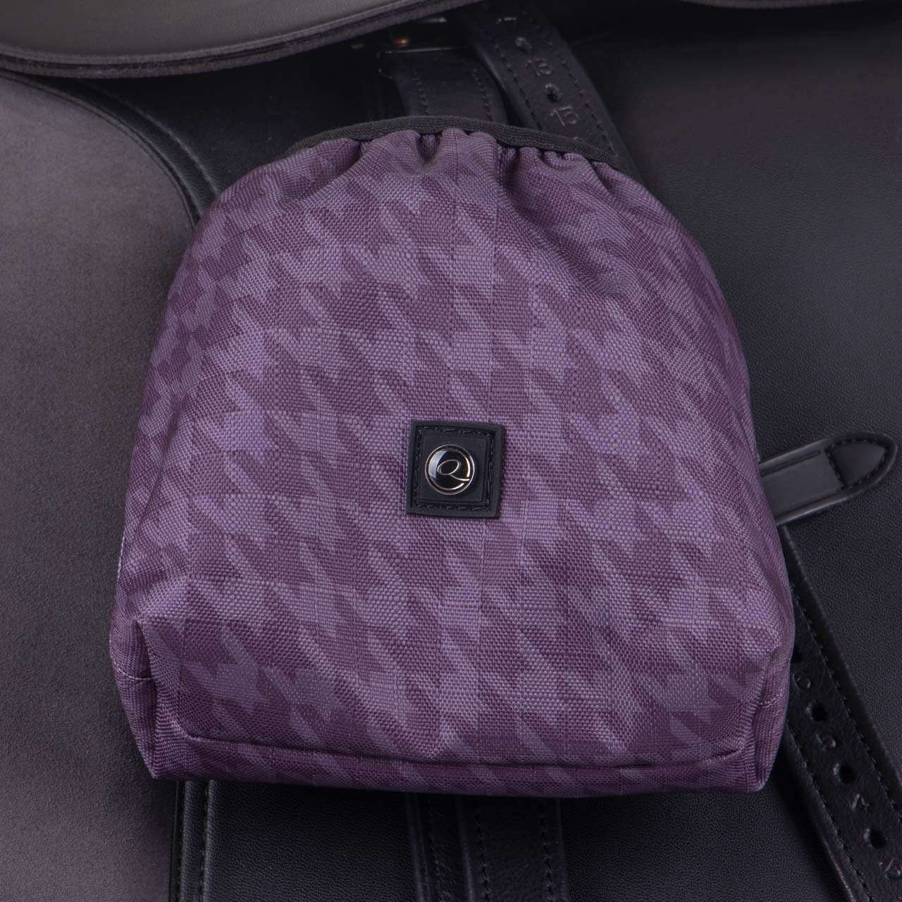 Lined Stirrup Cover - Amethyst