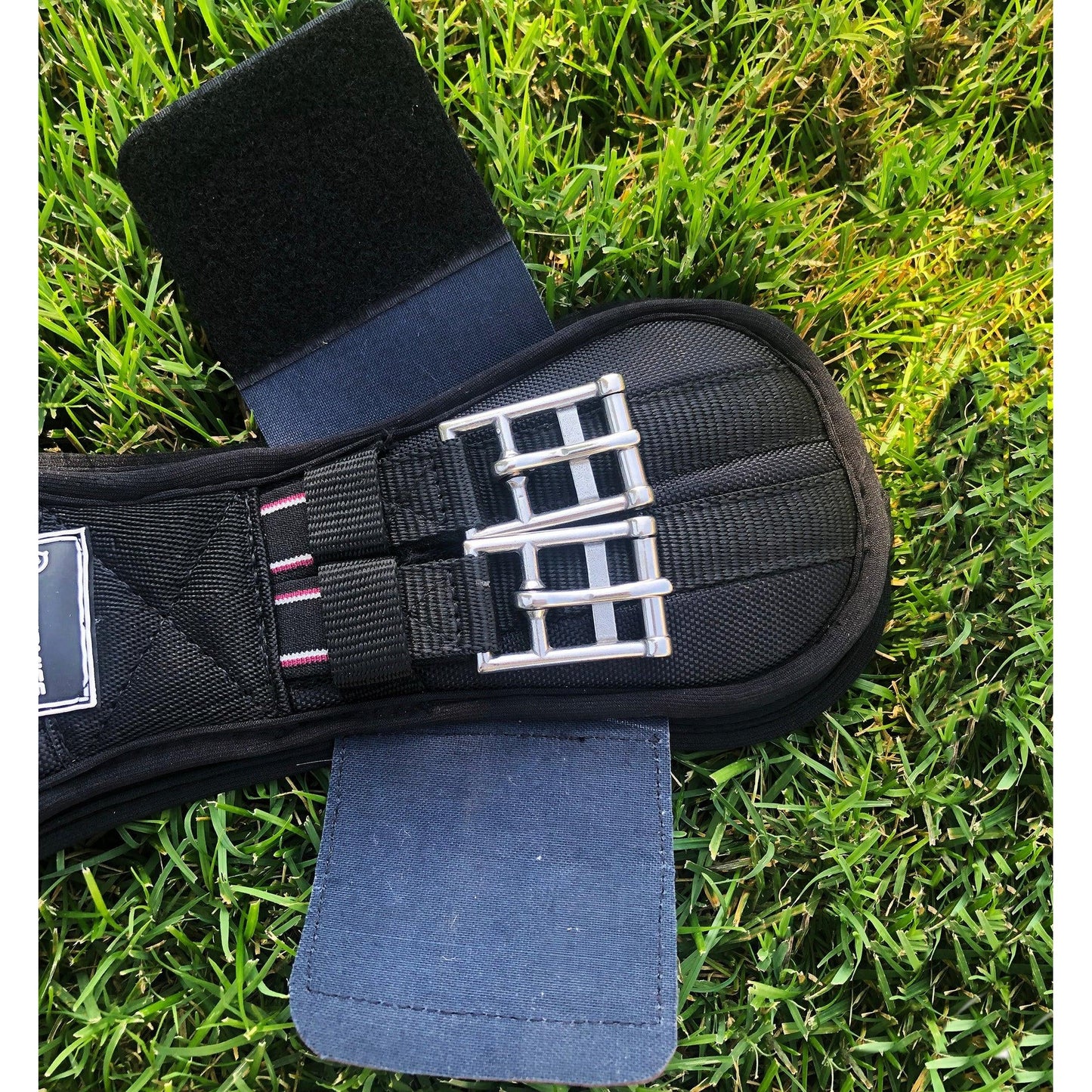 Ergonomics Spur Saver Dressage Girth with Buckle Guards